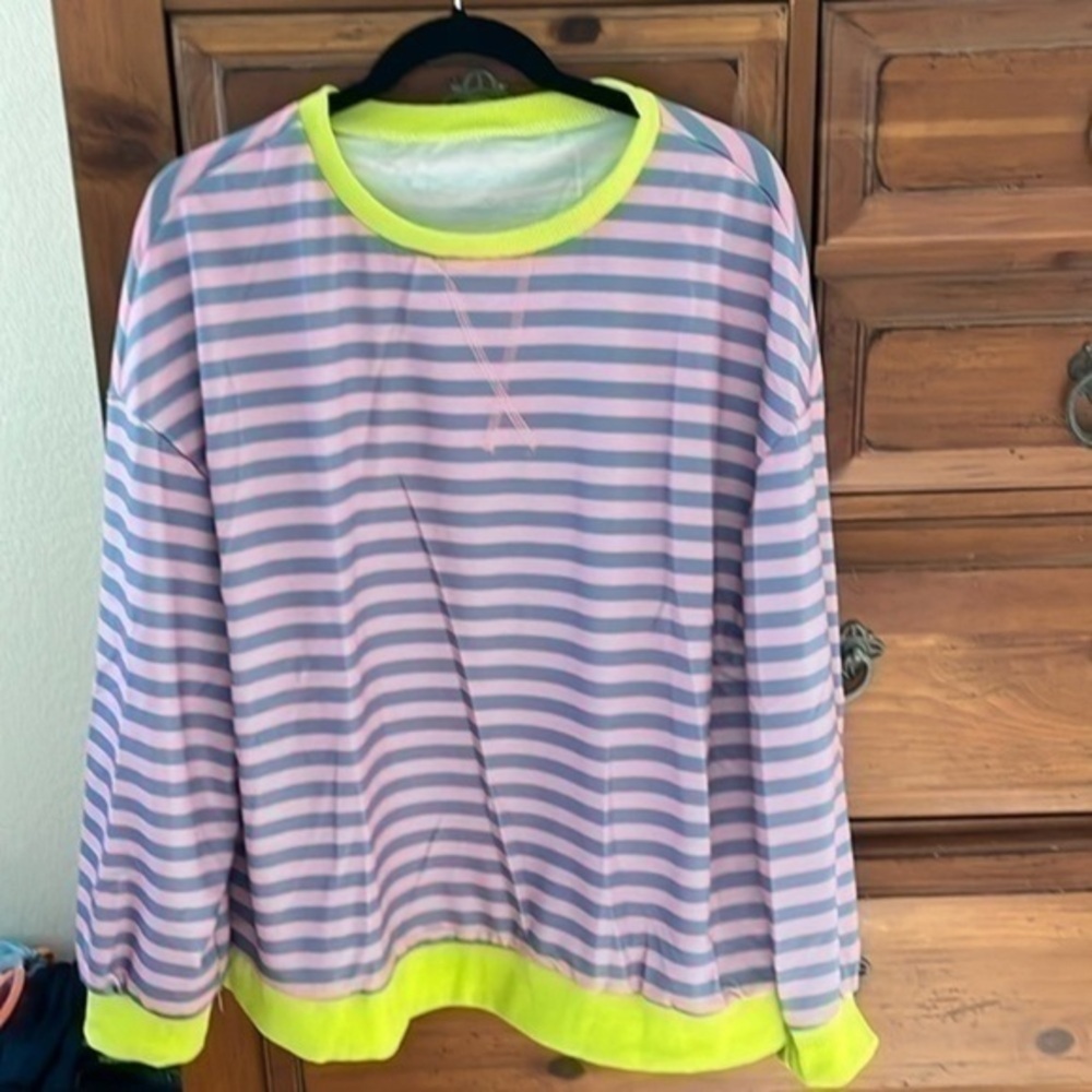 Women’s Pink And Green Striped Long Sleeve Top Size XL (12-14) NWOT